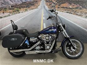 FXDC Dyna Super Glide Custom
